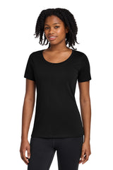 Nike Women's Dri-FIT Cotton/Poly Scoop Neck Tee NKBQ5234